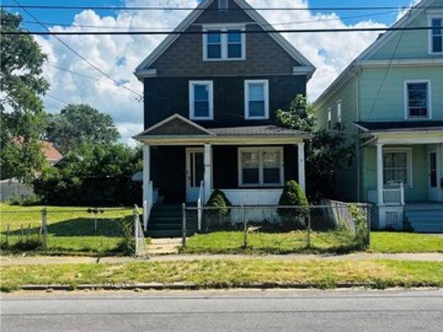 House for sale in Niagara, New York