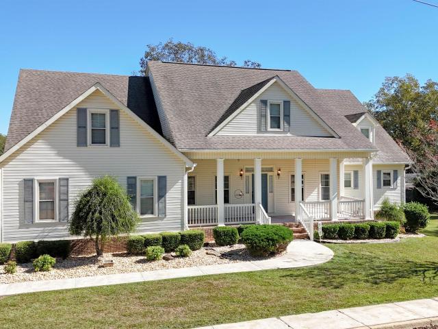 House for sale in Hamilton, Alabama
