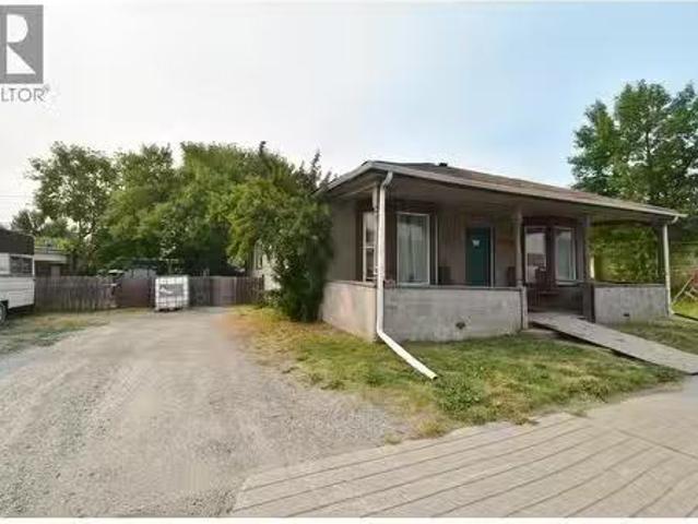 House for sale in Cranbrook, British Columbia