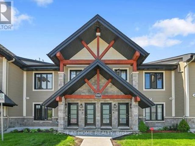 Townhouse for sale in Clarence-rockland, Ontario