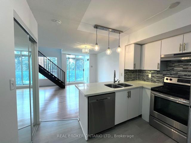 Condo for rent in Richmond Hill, Golden Horseshoe