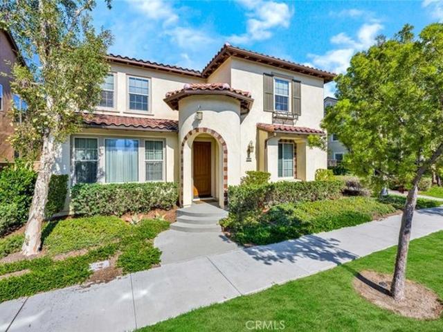 House for sale in Tustin, California
