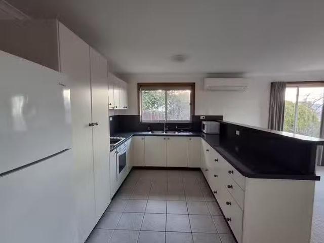Apartment for rent in West Moonah