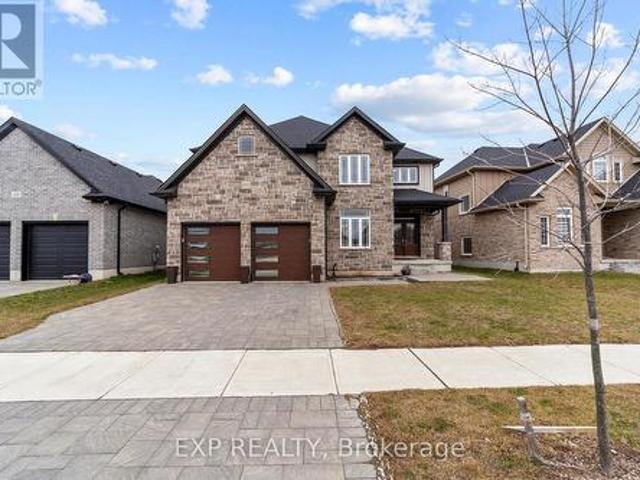 House for sale in Thames Centre, Ontario
