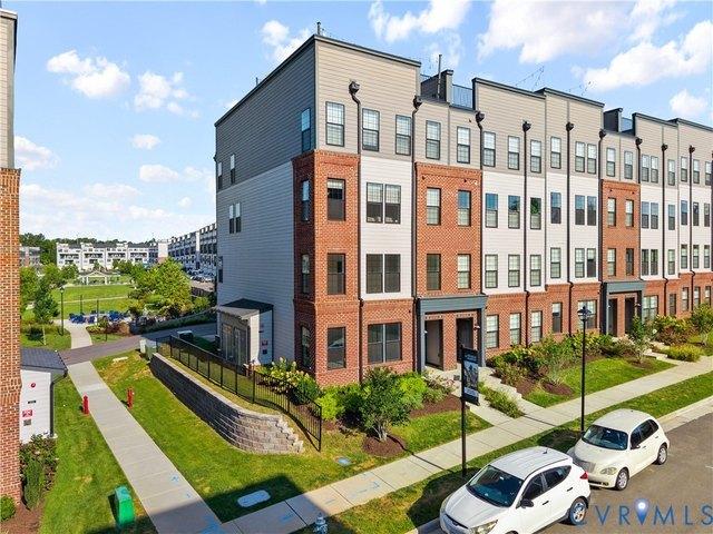 Condo for sale in Virginia