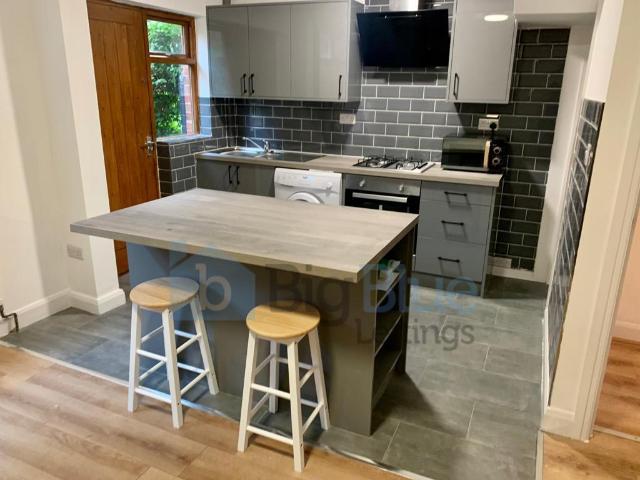 House for rent in Hyde Park, West Yorkshire
