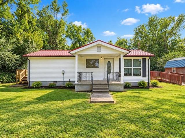 House for sale in Burns, Middle Tennessee
