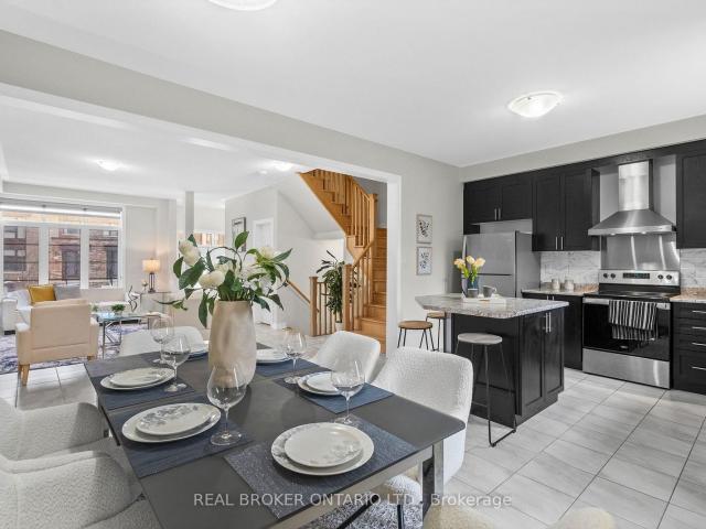 Townhouse for sale in Woburn, Ontario