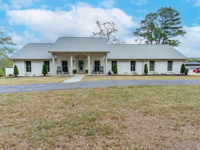 House for sale in Montevallo, Alabama