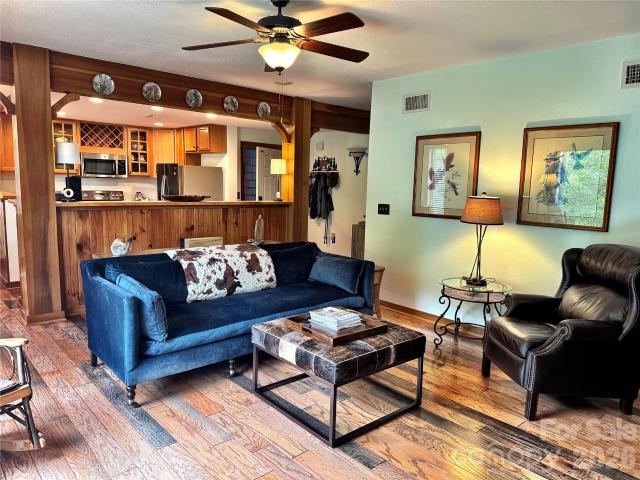 Condo for sale in Yancey, North Carolina