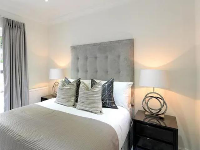 Apartment for rent in Earl's Court, Greater London