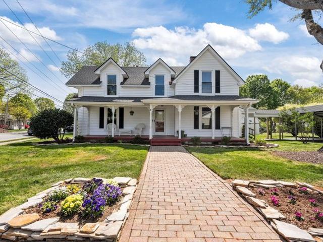House for sale in Guilford, North Carolina