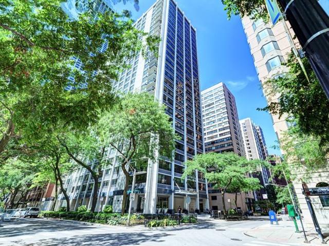 Condo for sale in Chicago Park, Illinois