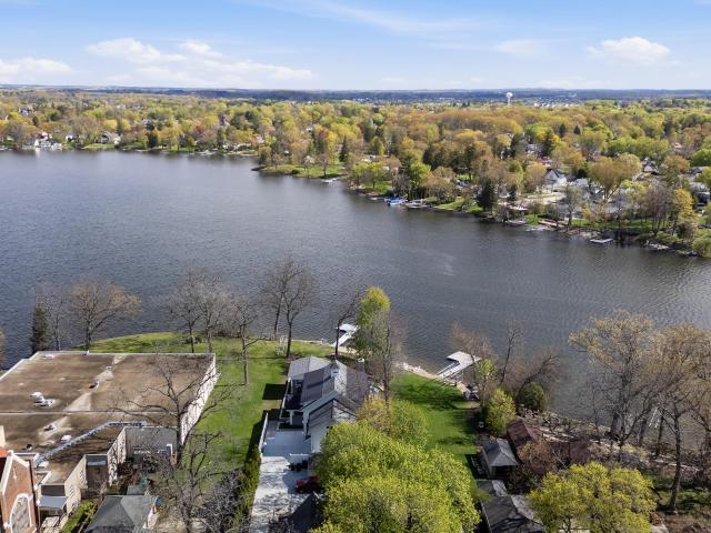 House for sale in Oconomowoc, Wisconsin