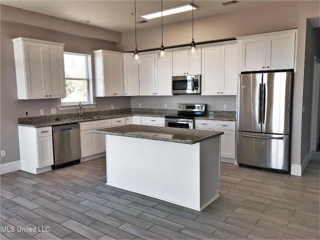 Property for rent in Pass Christian, Mississippi