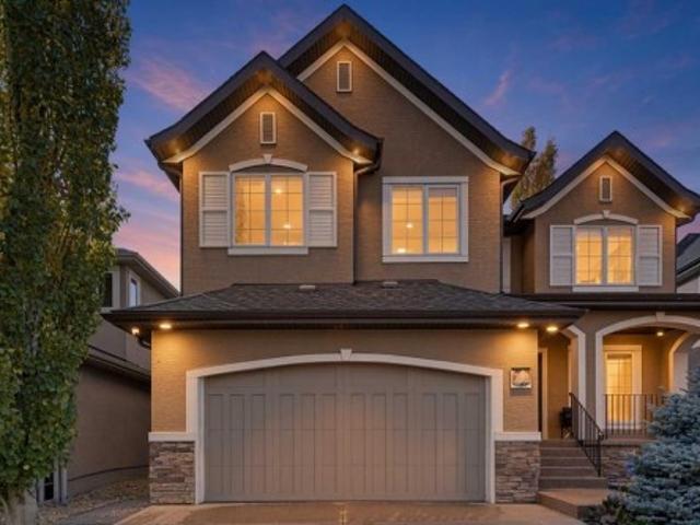 House for sale in Elgin, Calgary