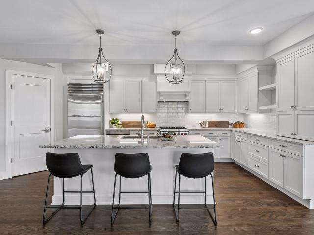 House for sale in Wayzata, Hennepin County