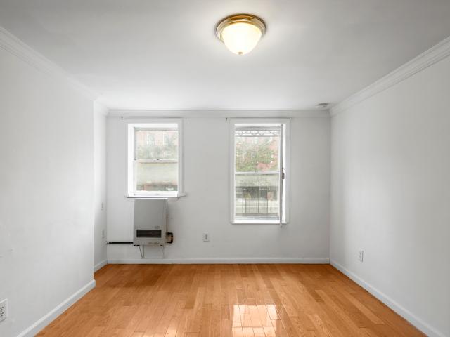 Property for rent in Arverne, New York
