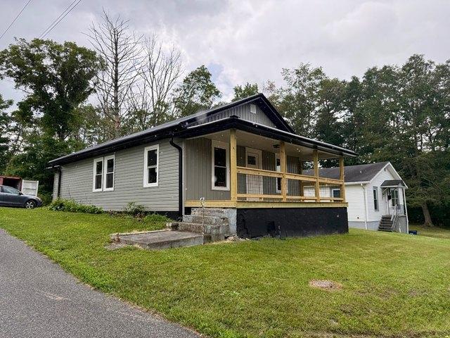 House for sale in Beckley, West Virginia
