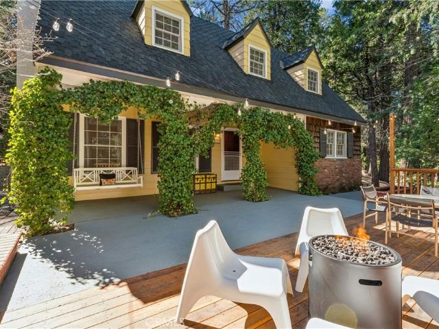 House for sale in Cedar Glen, California