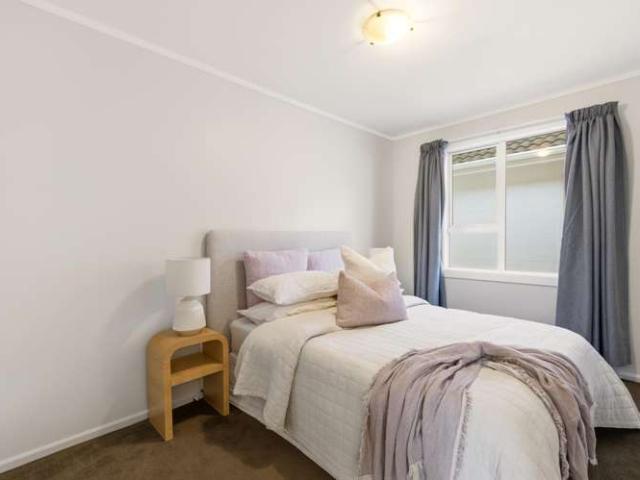 Apartment for sale in Saint Albans, Canterbury