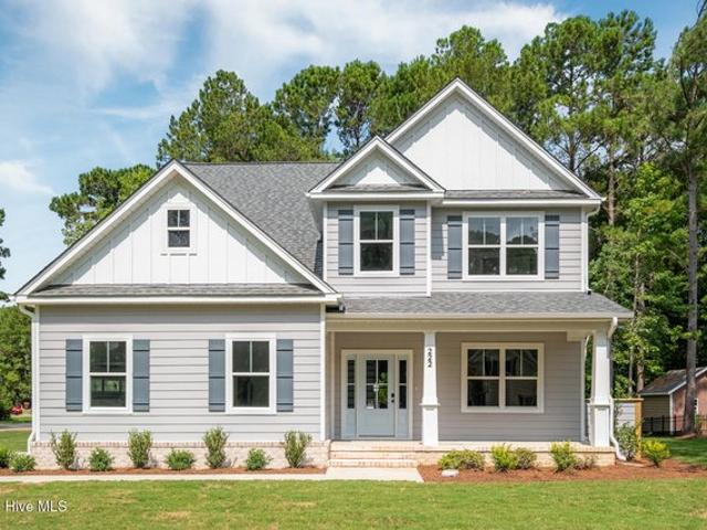 House for sale in Hampstead, North Carolina
