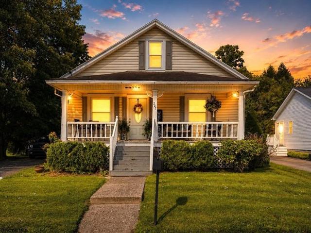 House for sale in Bridgeport, West Virginia