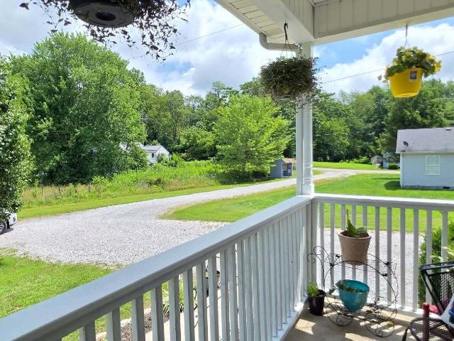 House for sale in Junction City, Kentucky