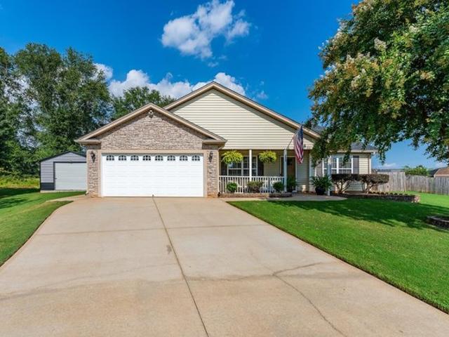House for sale in Inman, South Carolina