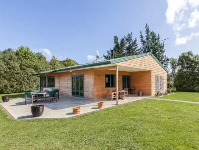 House for sale in Hastings