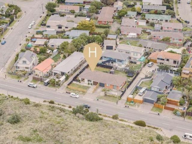 House for rent in Chaslands, Canterbury