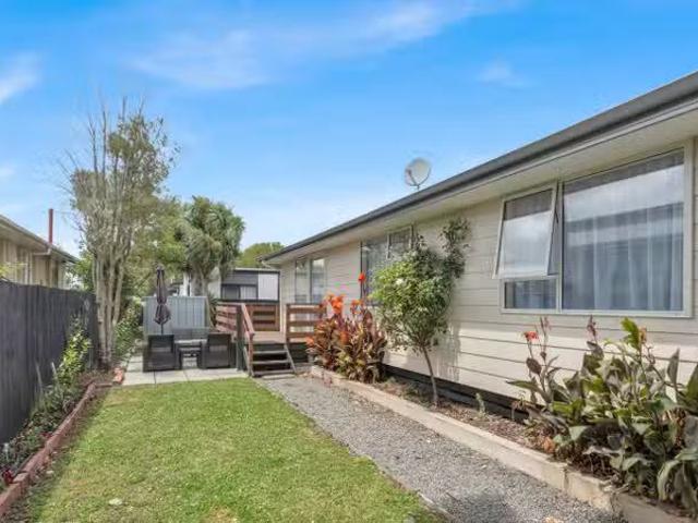 House for sale in Heathcote, Canterbury