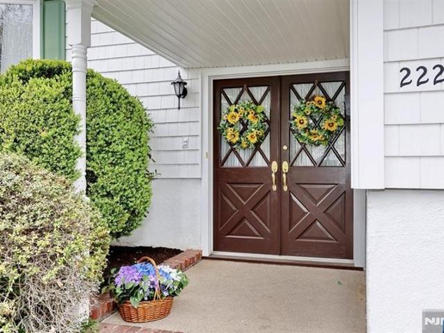 House for sale in Oradell, New Jersey