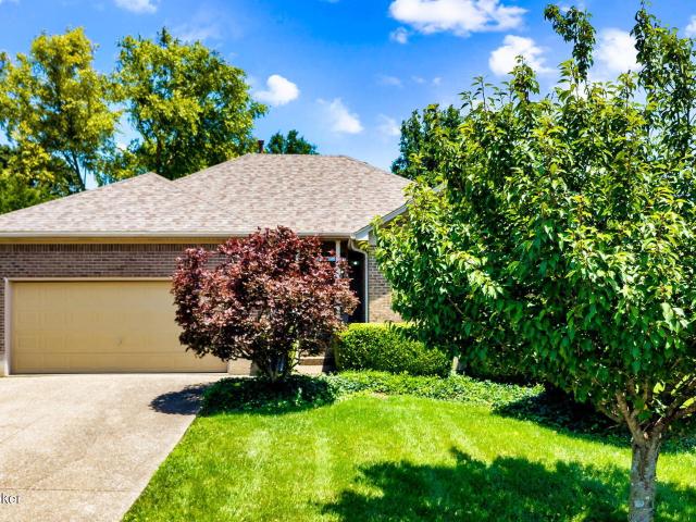 House for sale in Mount Washington, Kentucky
