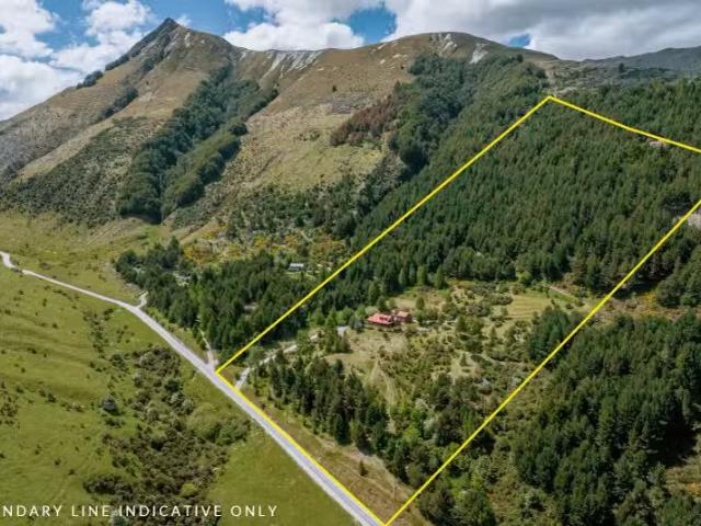 House for sale in Otakou