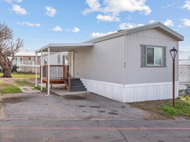 House for sale in Orem, Utah