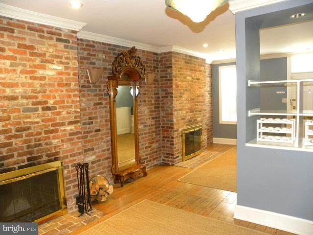Townhouse for rent in Alexandria