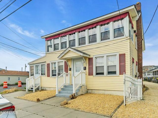House for sale in Point Pleasant Beach, New Jersey