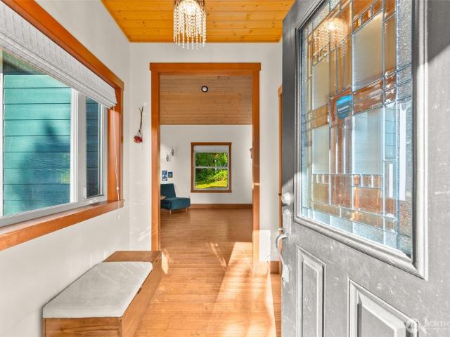 House for sale in Toledo, Washington