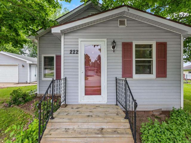 House for sale in Wrightstown, Wisconsin