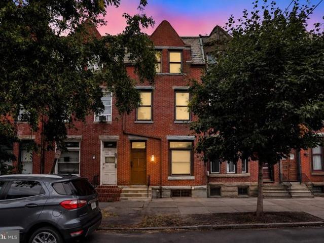 Townhouse for sale in Harrisburg, Pennsylvania