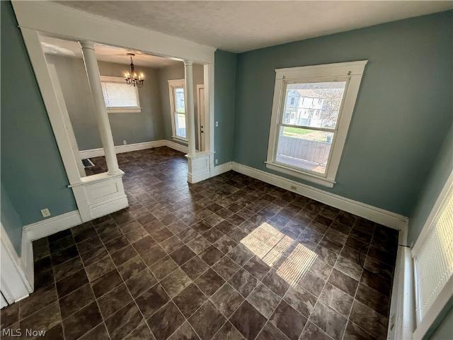 House for sale in Summit, Ohio
