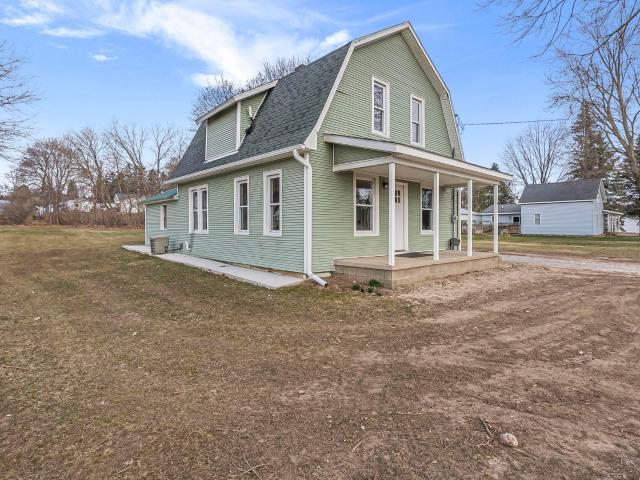 House for sale in Mc Bain, Michigan