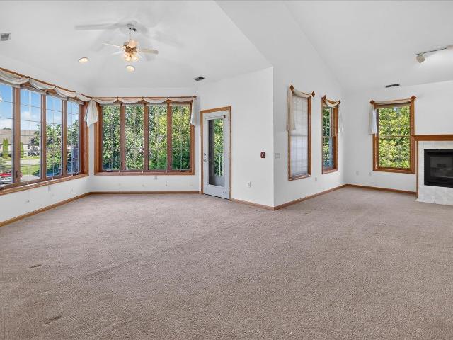 Condo for sale in Monona, Wisconsin
