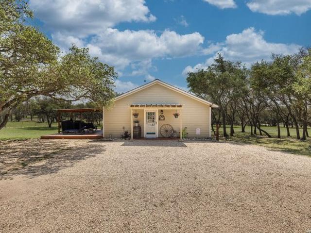 House for sale in Doss, Texas