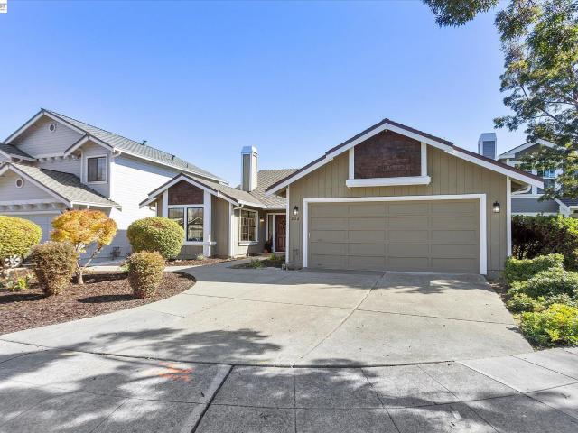 House for sale in Alameda, Alameda County