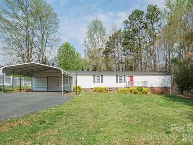 House for sale in Troutman, North Carolina