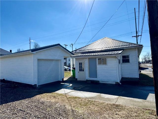 House for sale in Coshocton, Ohio