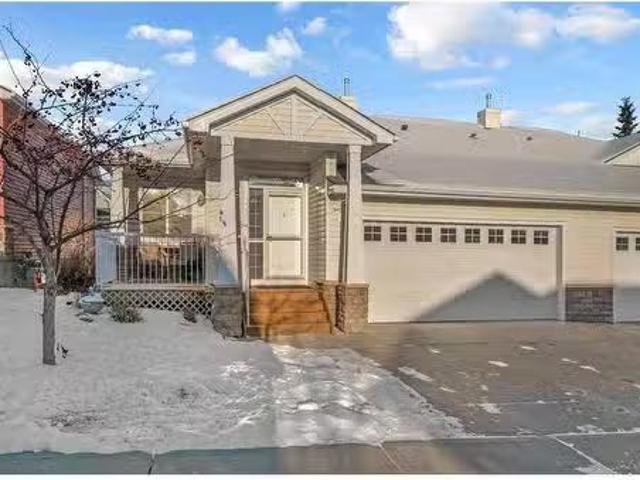 House for sale in Okotoks, Alberta