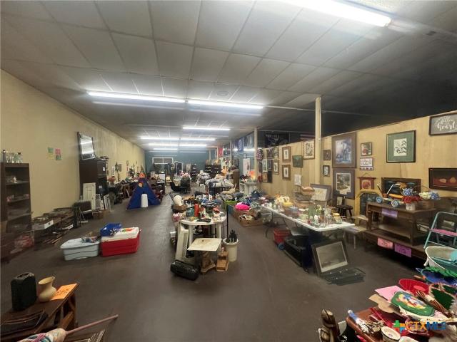 Commercial for sale in Yoakum, DeWitt County